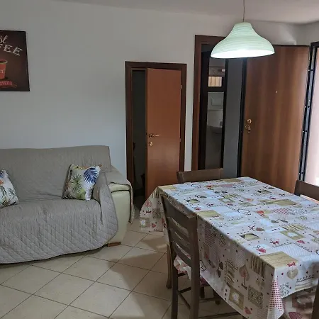 Seminterrato Egidio Apartment Domus De Maria